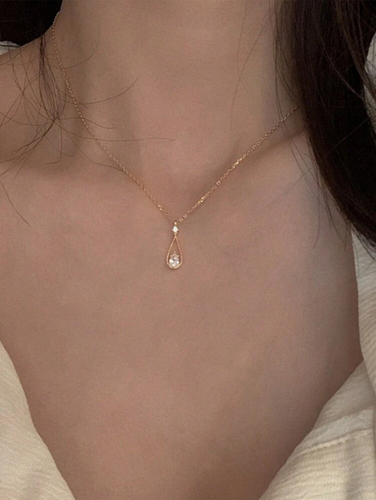 French Style Water Drop Pendant Rhinestone Decor Clavicle Chain Necklace